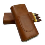 A leather cigar case that can hold 3 cigars - Image 3
